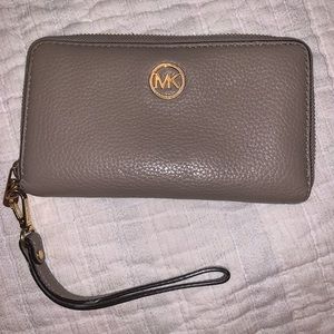 Michael Kors grey leather wallet